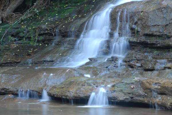 chute d'eau dans les Blue Montain